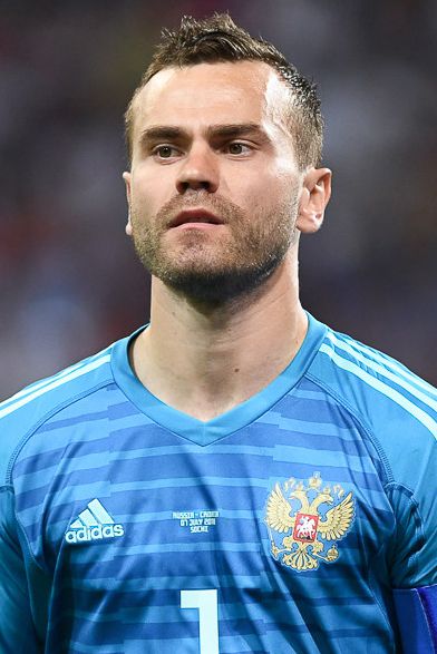 Игорь Акинфеев