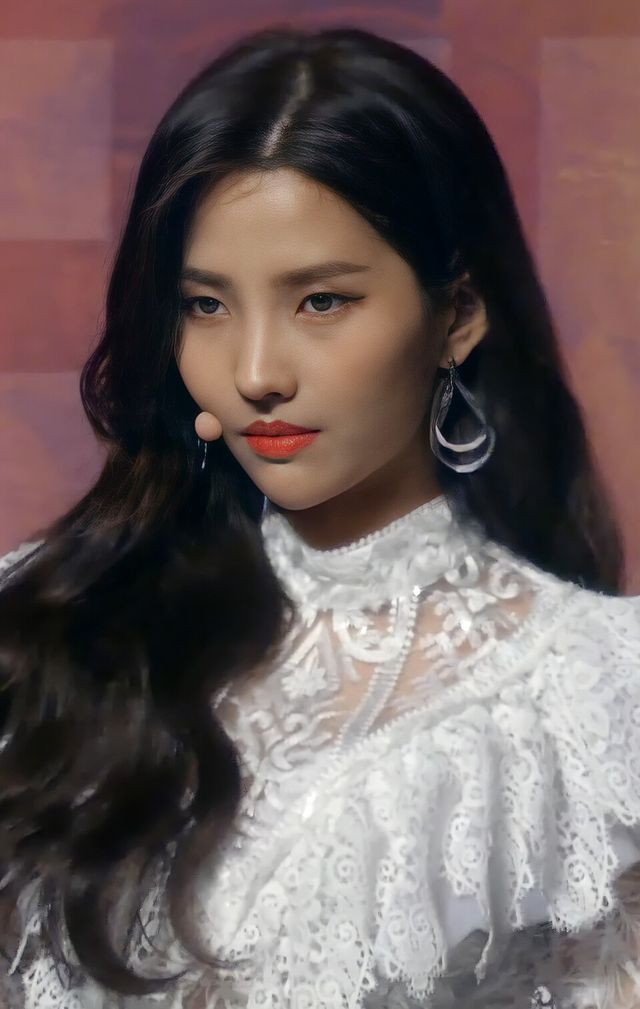 Чон Соён (Soyeon)